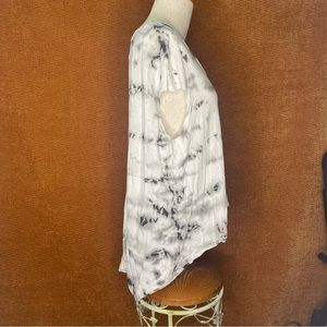 NWT Free People Modern Black/White Tie Dye Summer Cotton Sleeveless Top, Size M.